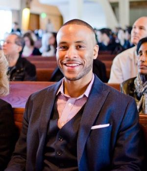 Black Preacher Devon Franklin Is A Sexy Beast